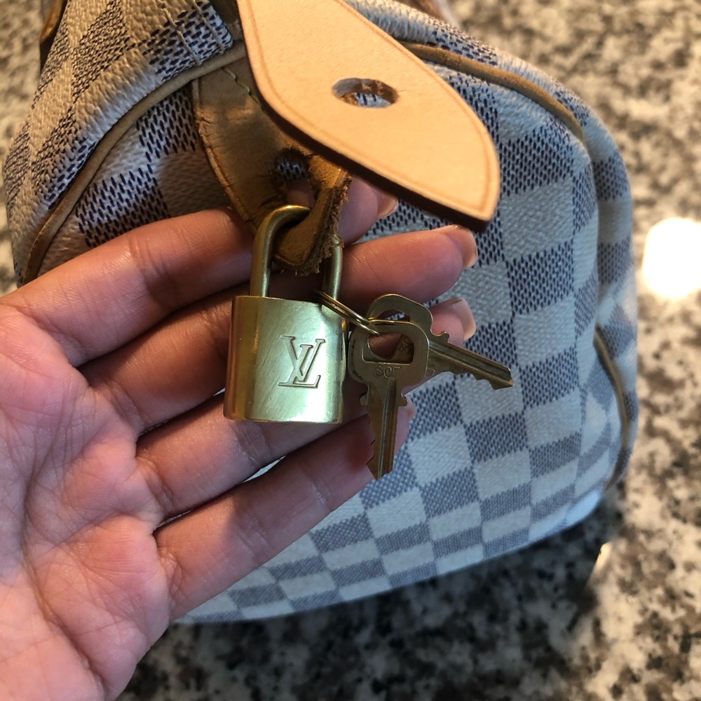 Louis Vuitton Damier Azur Speedy 30 - Picture 3 of 5